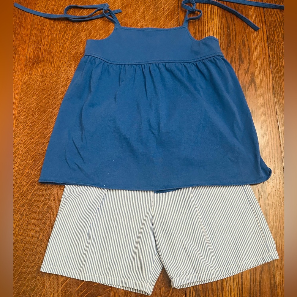 #82 - Kelly’s Kids shorts - Size 10/12